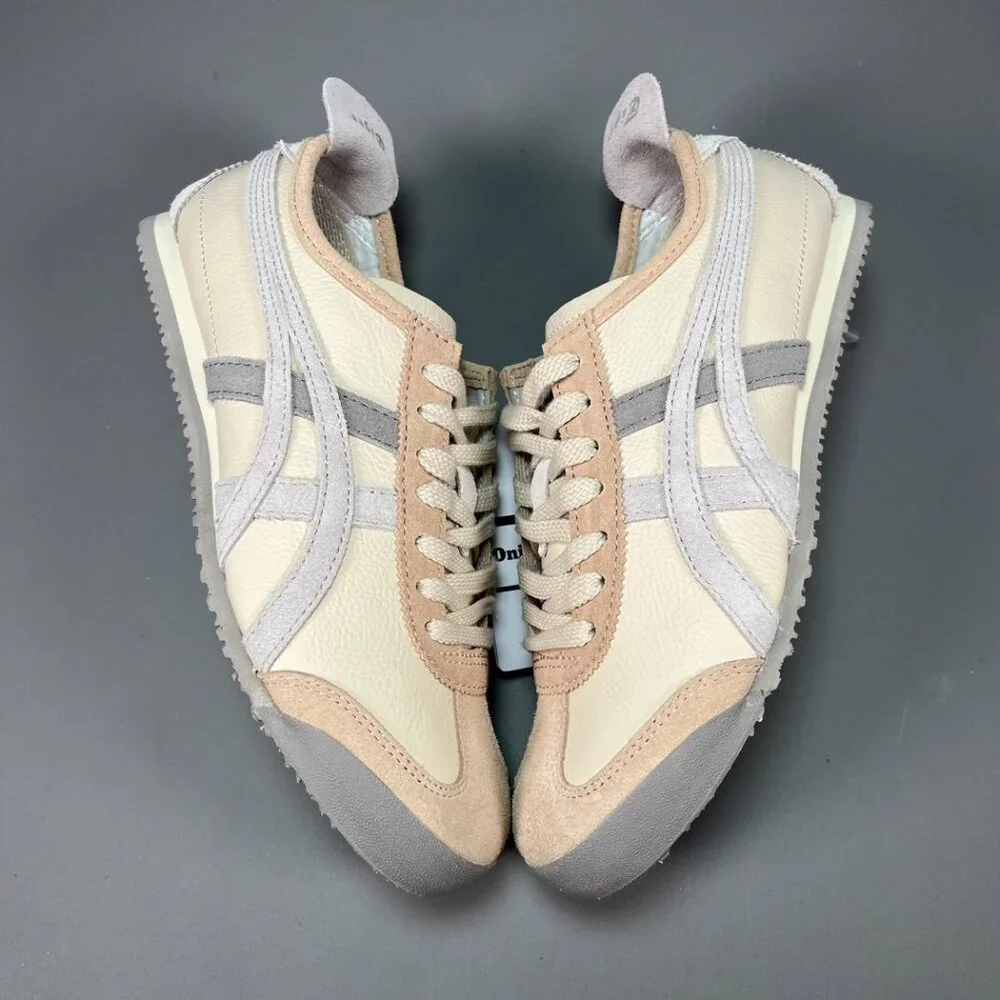 Asics shoes - Picture 5 of 8